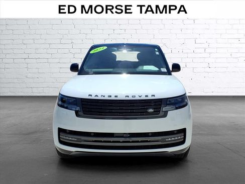 Used 2024 Land Rover Range Rover SE AWD/4WD image 6