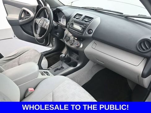 Used 2012 Toyota RAV4 4WD w/ Value Pkg image 24