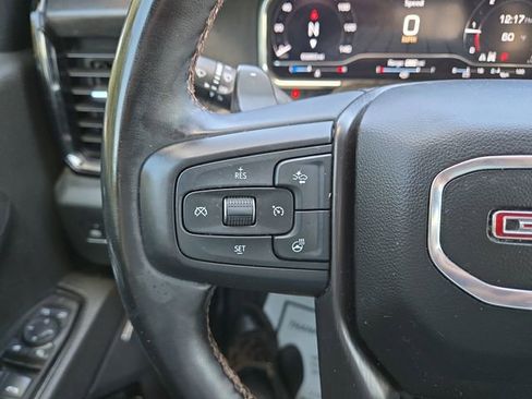 Used 2024 GMC Sierra 1500 AT4 w/ Technology Package AWD/4WD image 19