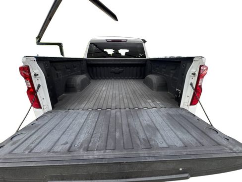Used 2023 Chevrolet Silverado 1500 LT w/ Protection Package RWD image 18