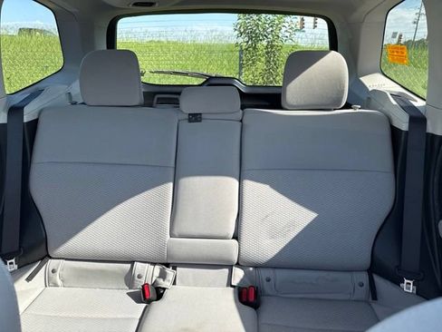 Used 2015 Subaru Forester 2.5i Premium w/ All-Weather Package AWD/4WD image 16