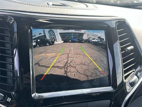 Certified 2020 Jeep Cherokee High Altitude image 18