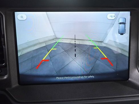 Certified 2025 Ford Bronco Badlands image 18