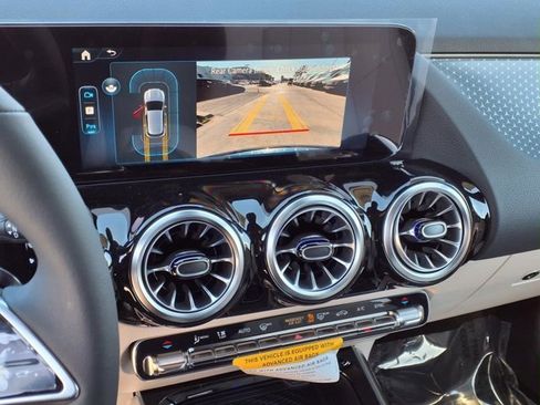 New 2025 Mercedes-Benz GLA 250 4MATIC image 6