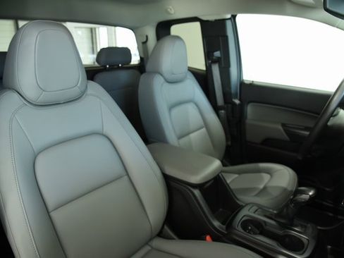 Used 2022 GMC Canyon Elevation Standard w/ Convenience Package image 16