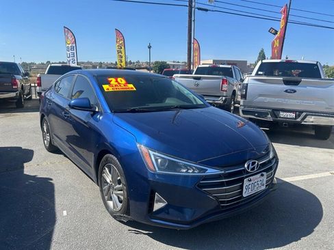 Used 2020 Hyundai Elantra SEL FWD image 10
