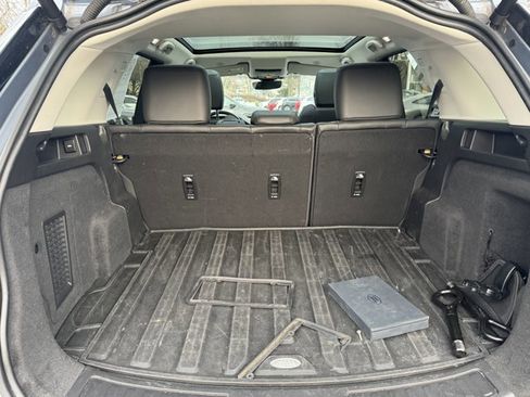 Used 2023 Land Rover Discovery Sport S image 33