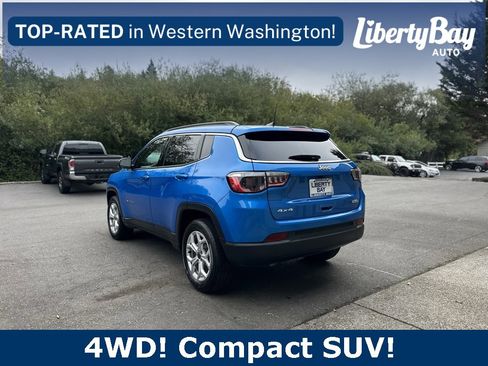 Used 2025 Jeep Compass Latitude image 7