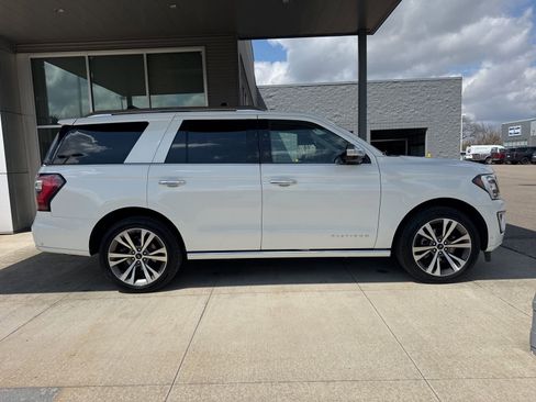 Certified 2021 Ford Expedition Platinum image 9