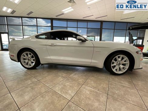 Used 2022 Ford Mustang GT Premium image 25