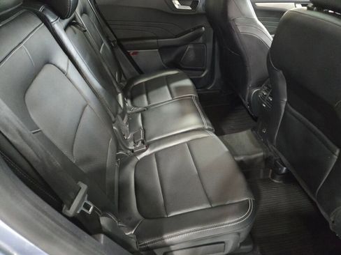 Certified 2022 Ford Escape SEL w/ Technology Package image 12