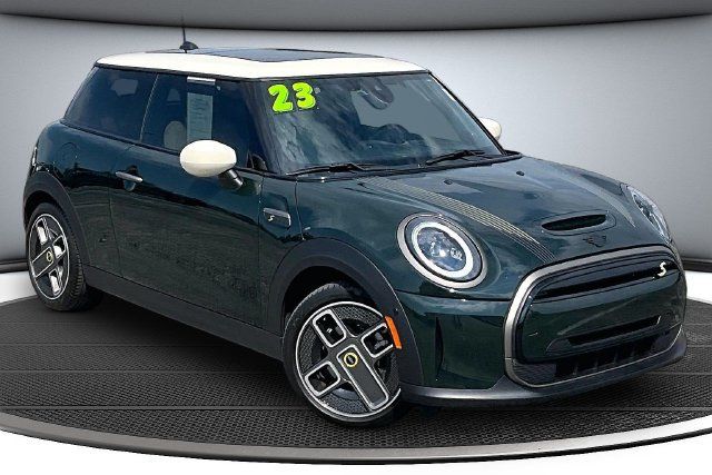 Used 2023 MINI Cooper SE w/ MINI Resolute Edition FWD image 3