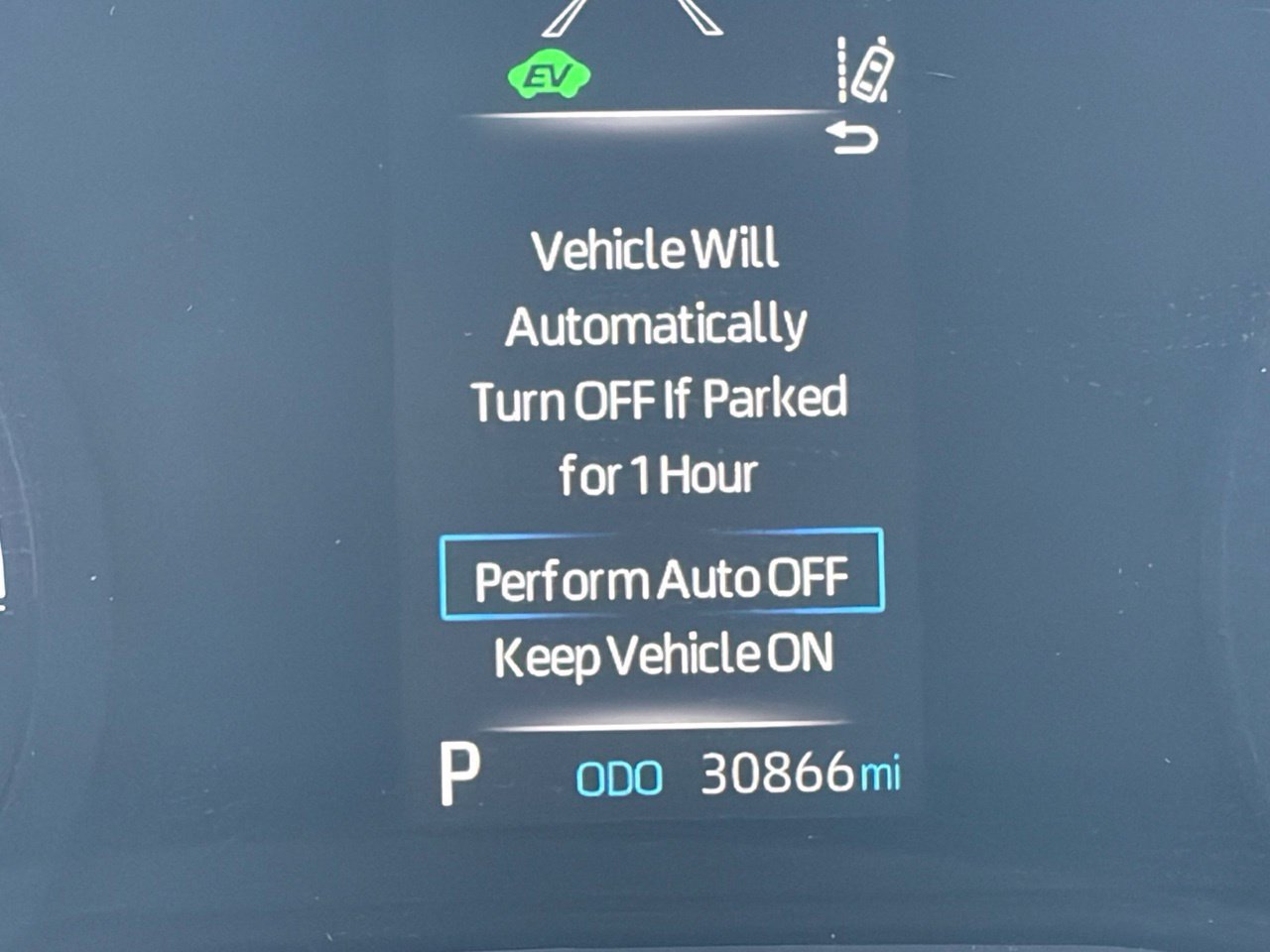 Used 2024 Toyota Sienna XLE FWD image 11