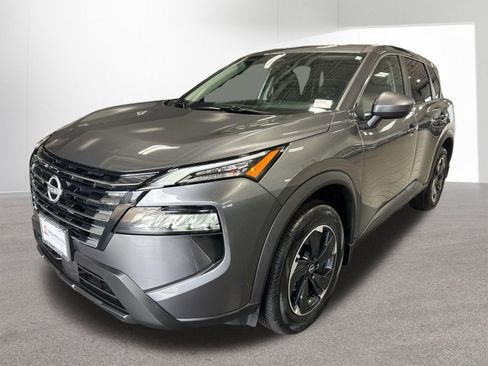 Certified 2026 Nissan Rogue SV w/ Cold Weather Package AWD/4WD image 30