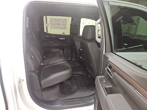 New 2026 GMC Sierra 1500 SLT w/ SLT Premium Plus Package image 26