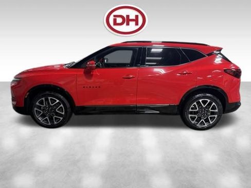Used 2024 Chevrolet Blazer RS w/ Enhanced Convenience Package AWD/4WD image 8