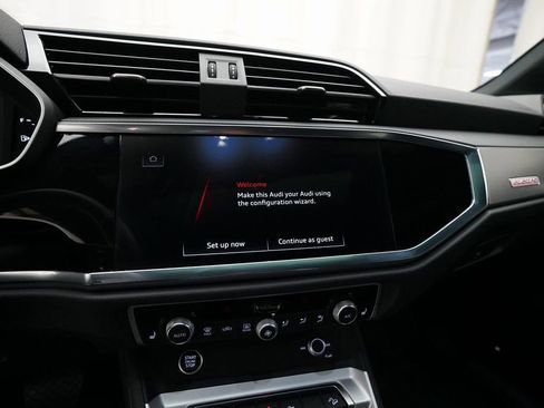 Used 2025 Audi Q3 2.0T Premium Plus w/ Premium Plus Package image 26