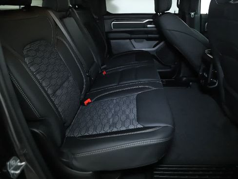 Used 2022 RAM 1500 Big Horn AWD/4WD image 33