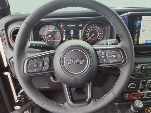 New 2026 Jeep Gladiator Mojave image 17