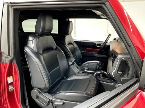 Used 2021 Ford Bronco First Edition AWD/4WD image 11