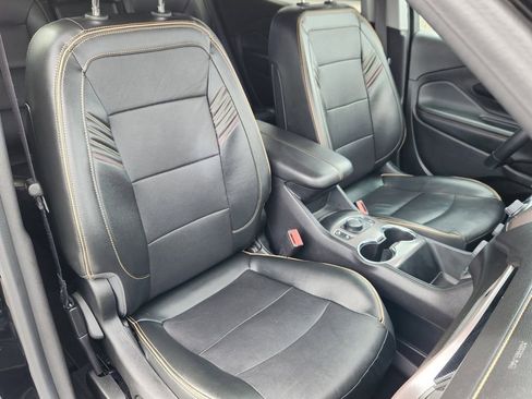 Used 2024 GMC Terrain AT4 image 14