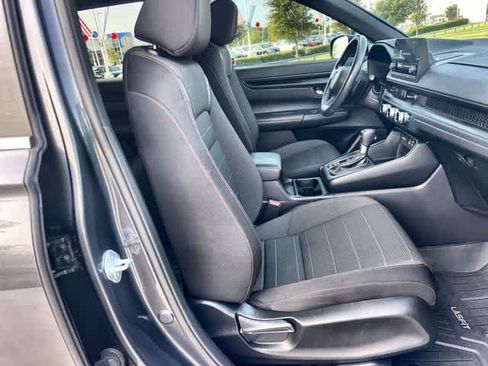 Certified 2025 Honda CR-V Sport image 12