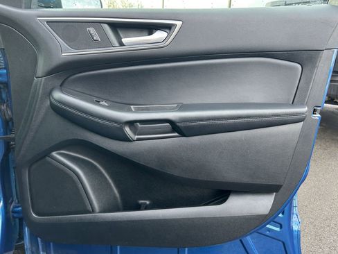 Used 2022 Ford Edge SEL w/ Cargo Accessory Package image 25