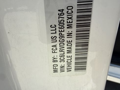 Used 2023 RAM ProMaster 2500 FWD image 32