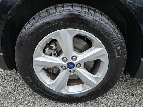 Used 2018 Ford Edge SE AWD/4WD image 10