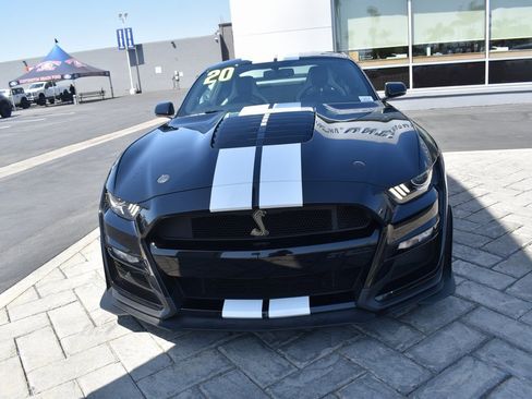Used 2020 Ford Mustang Shelby GT500 w/ Carbon Fiber Track Pack image 35