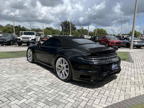 Used 2025 Porsche 911 Turbo AWD/4WD image 19