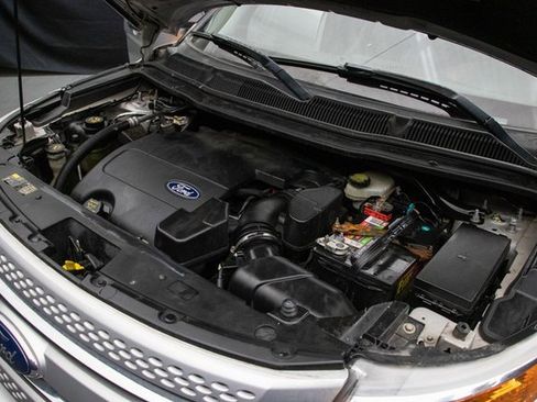 Used 2012 Ford Explorer Limited image 34