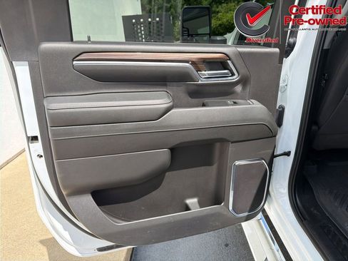 Used 2024 Chevrolet Silverado 2500 LT AWD/4WD image 45