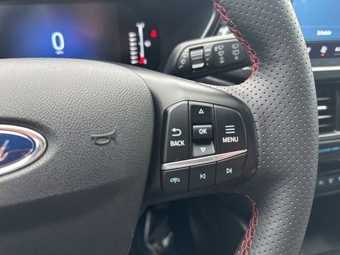 Used 2023 Ford Escape ST-Line w/ Tech Pack #1 image 16