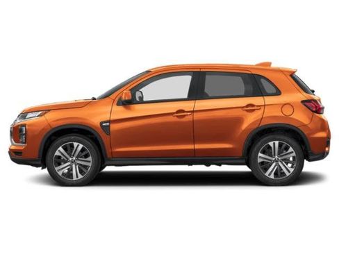 Used 2026 Mitsubishi Outlander Sport ES AWD/4WD image 3