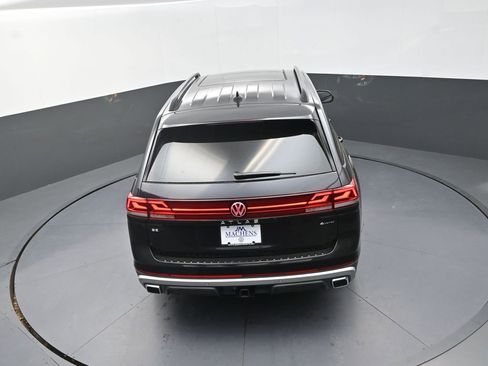 New 2026 Volkswagen Atlas Peak Edition AWD/4WD image 18