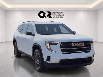 Used 2025 GMC Acadia Elevation