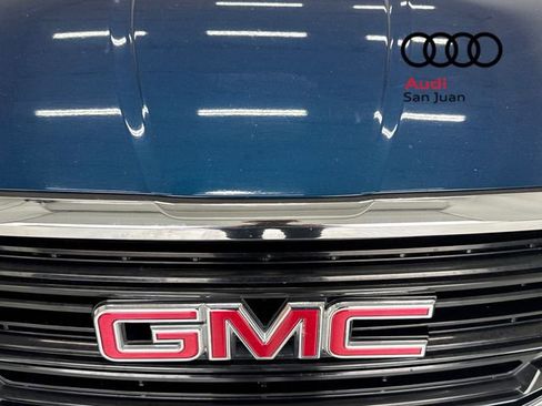 Used 2021 GMC Terrain SLE w/ Driver Convenience Package image 5