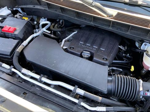 Used 2022 Chevrolet Silverado 1500 Custom RWD image 33