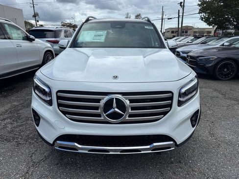 New 2026 Mercedes-Benz GLB 250 image 2