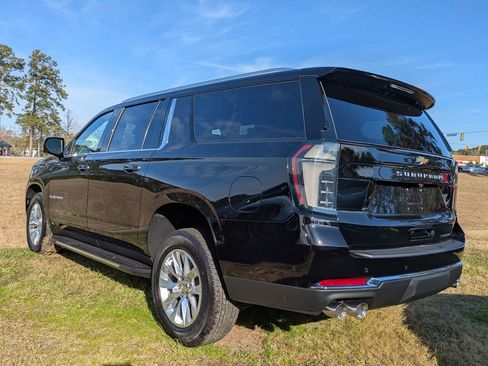 New 2026 Chevrolet Suburban Premier w/ Sun And Tow Package image 6