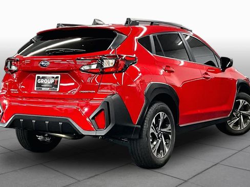 Used 2025 Subaru Crosstrek 2.5i Premium AWD/4WD image 12