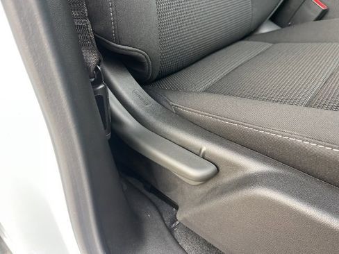 New 2025 GMC Canyon Elevation w/ Convenience Package image 54