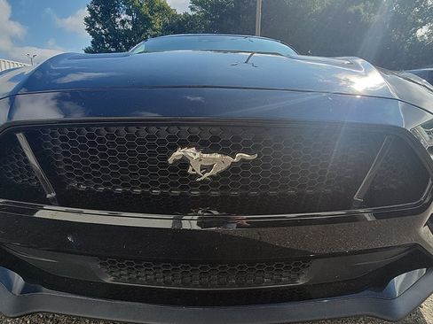 Used 2022 Ford Mustang GT Premium w/ Equipment Group 401A RWD image 11