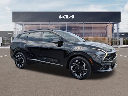 Certified 2024 Kia Sportage SX FWD image 2