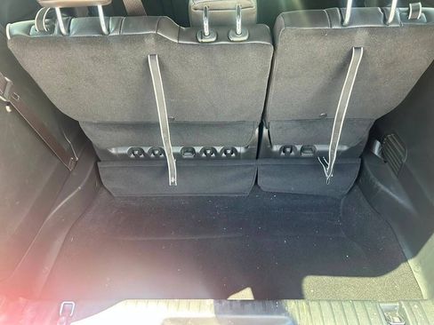 Used 2026 Chrysler Pacifica Limited FWD image 18