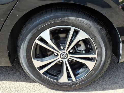 Used 2021 Nissan Sentra SV image 8