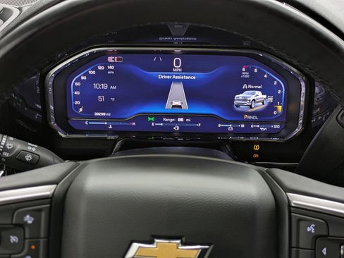 Used 2024 Chevrolet Silverado 1500 LT image 25