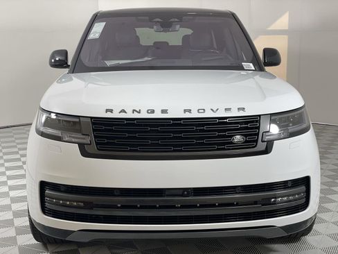 Certified 2023 Land Rover Range Rover SE image 8