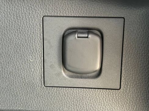 Used 2025 Toyota 4Runner TRD Sport Premium AWD/4WD image 9